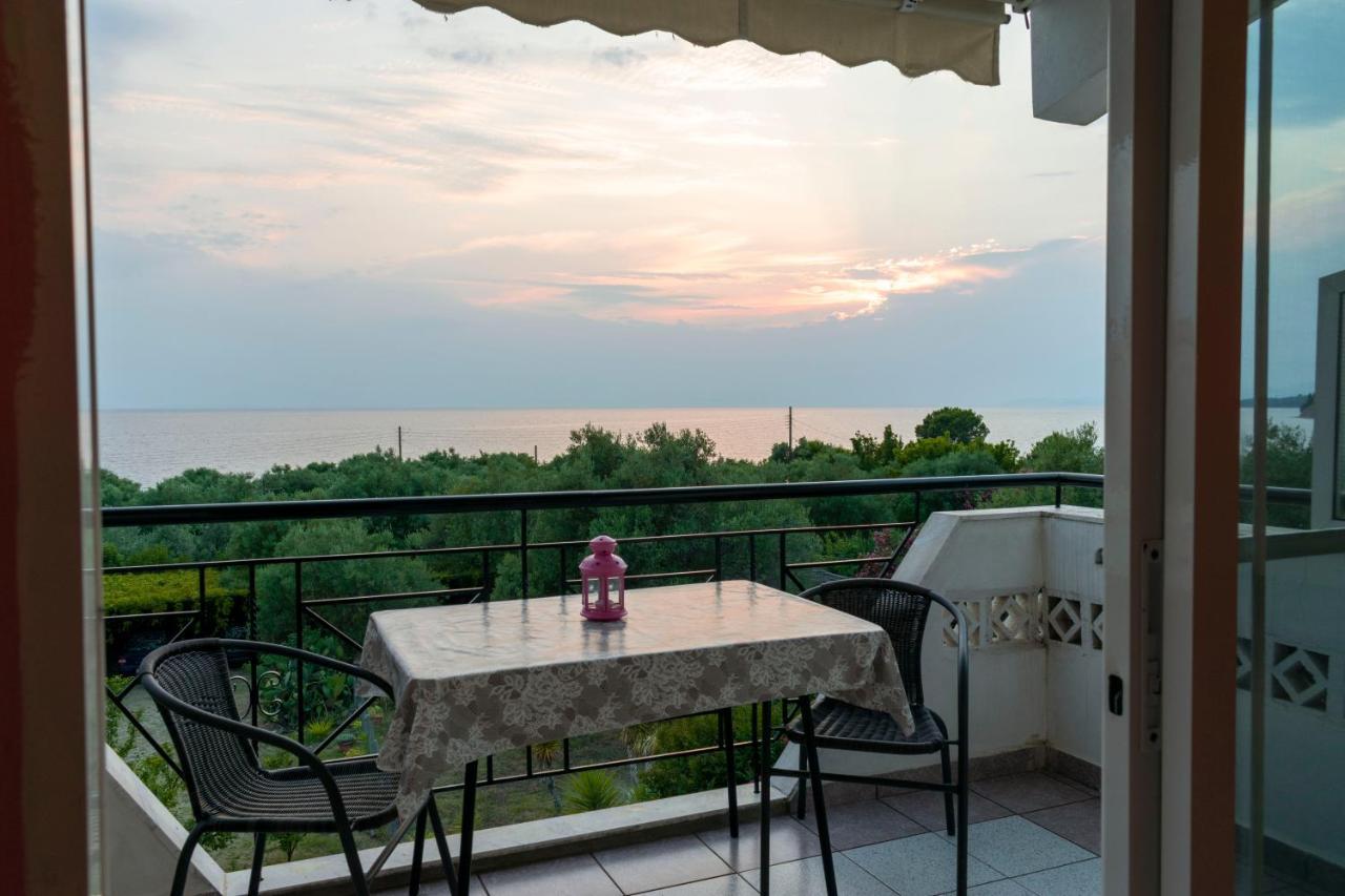 Villa Gesthimani Neos Marmaras Extérieur photo